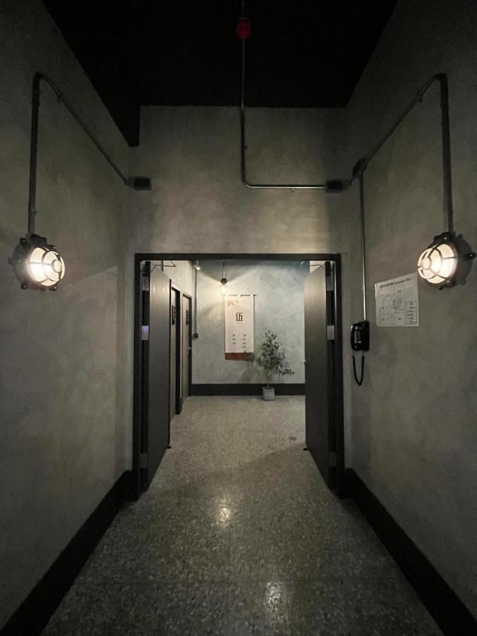 The Retro Tai-Pan Tainan Exterior foto